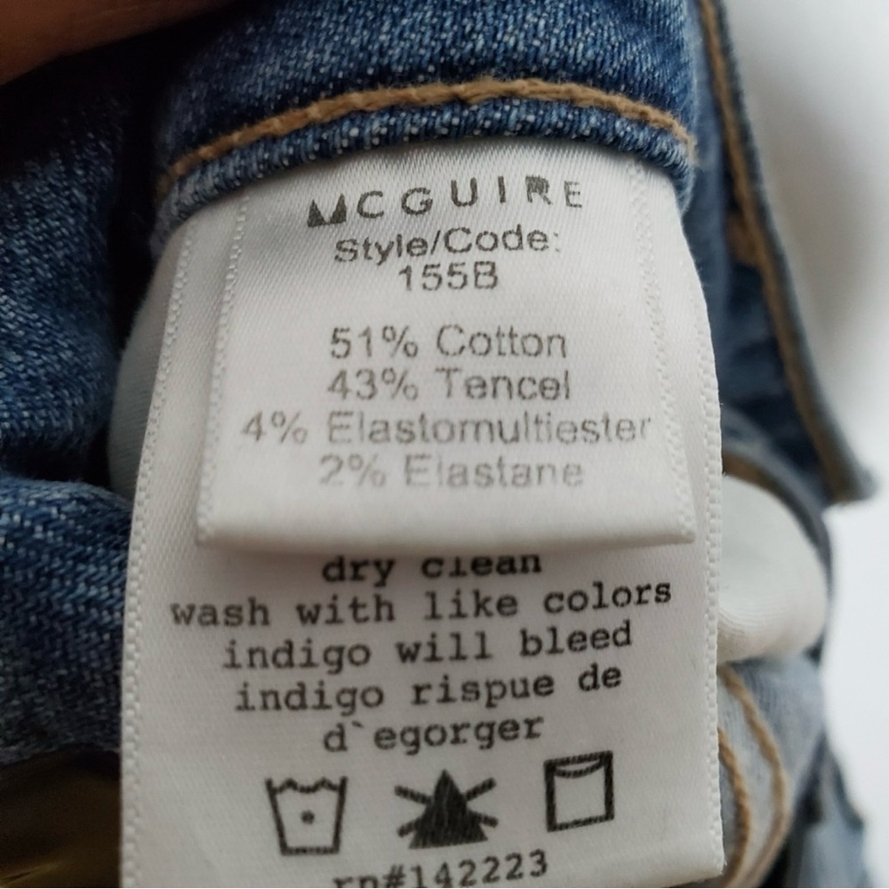 McGuire - Valletta High Rise, Raw Hem, Center Seam, Light Wash Jean Size 28 - Picture 4 of 5